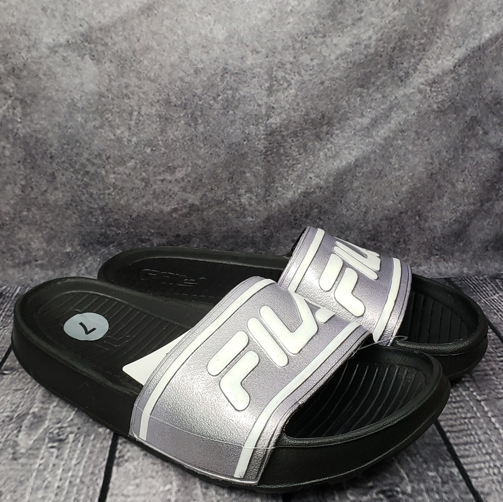 New Fila Slides Sz. 7 Womens Silver & Black. Rinse off & go.